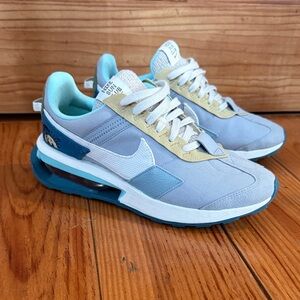 Nike special edition Sun Club sneakers